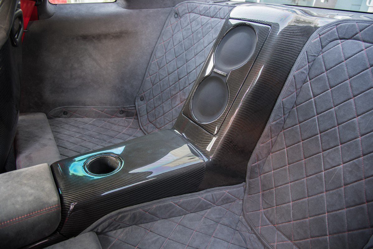 GT-RR Carbon Fiber Subwoofer Housing / Surround for 2009-19 Nissan GT-R [R35]