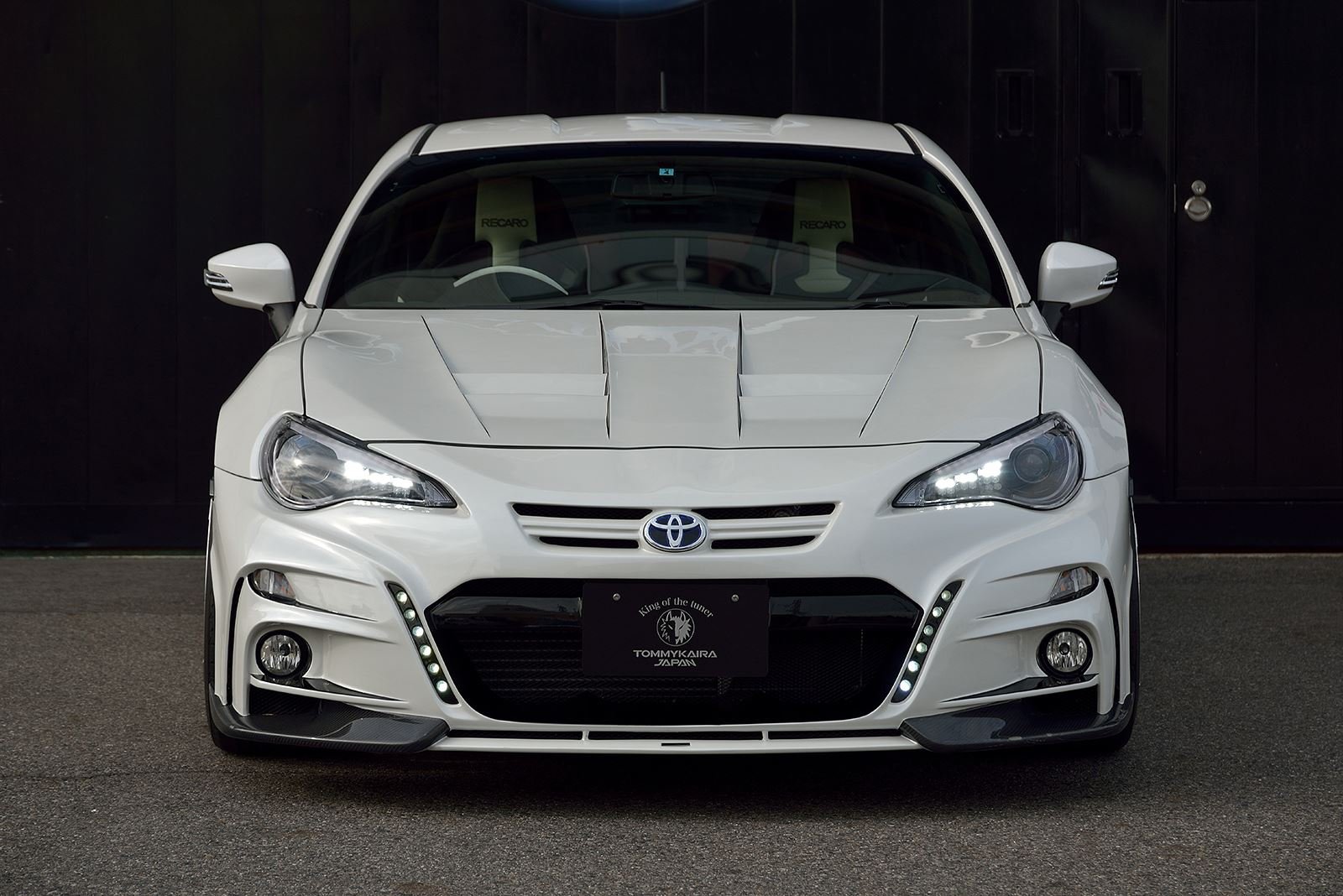 Rowen Front Bumper without LED, Half Carbon for 2012-16 Toyota 86/Scion FR-S [ZN6] 1T009A11