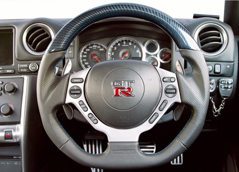 Top Secret Carbon Steering Wheel for 2009-19 Nissan GT-R [R35]