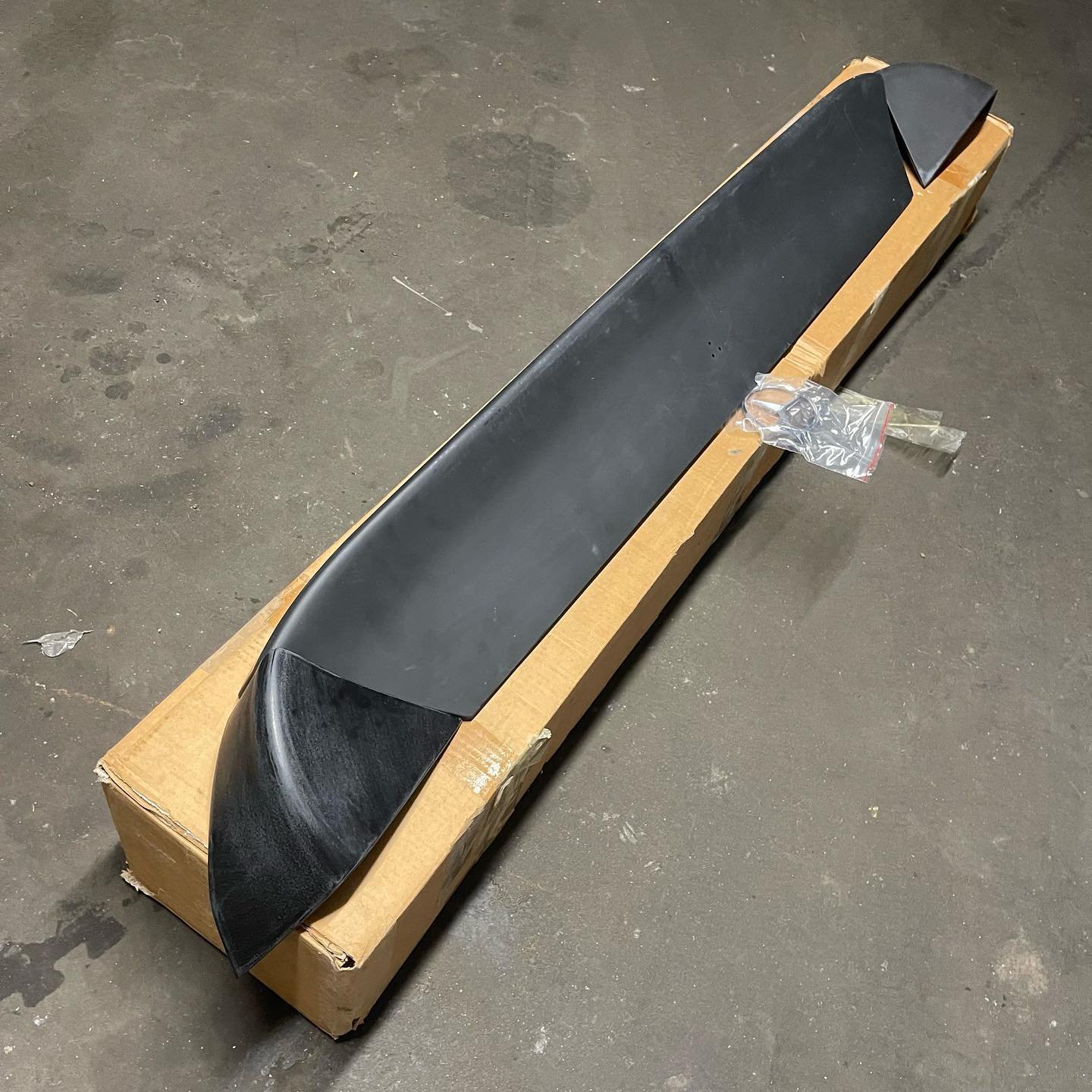 AMG Ducktail Spoiler W124 – Genuine Mercedes-Benz Parts