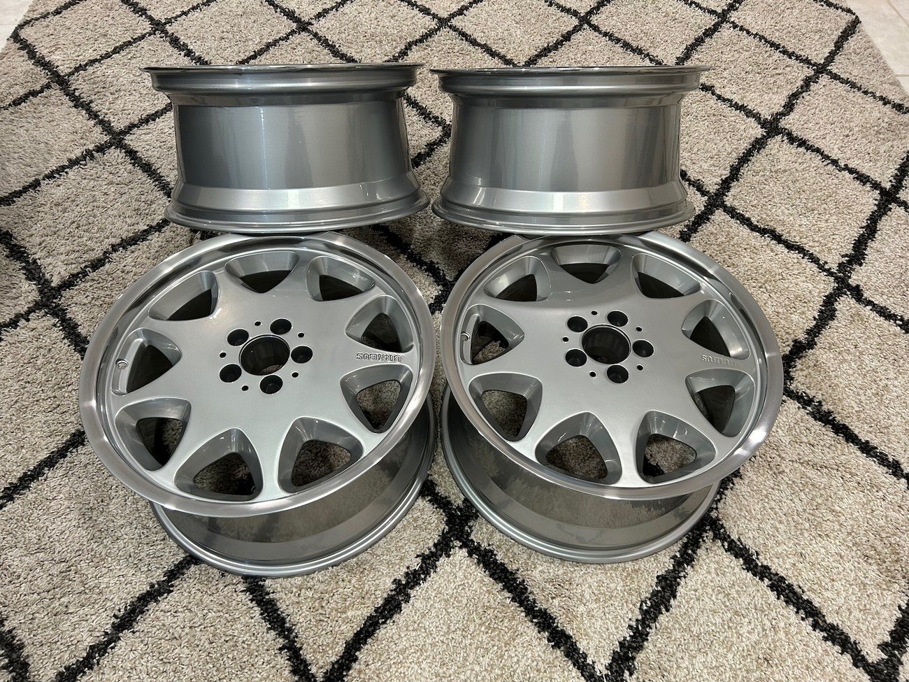 Authentic 19″ BRABUS Monoblock III Wheels – Genuine Mercedes-Benz Parts