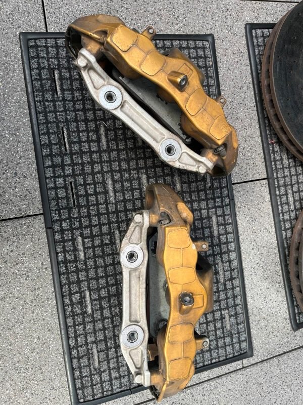 BMW ceramic front brake system for the BMW M2, M3, and M4 Competition models - Genuine Mercedes-Benz Parts