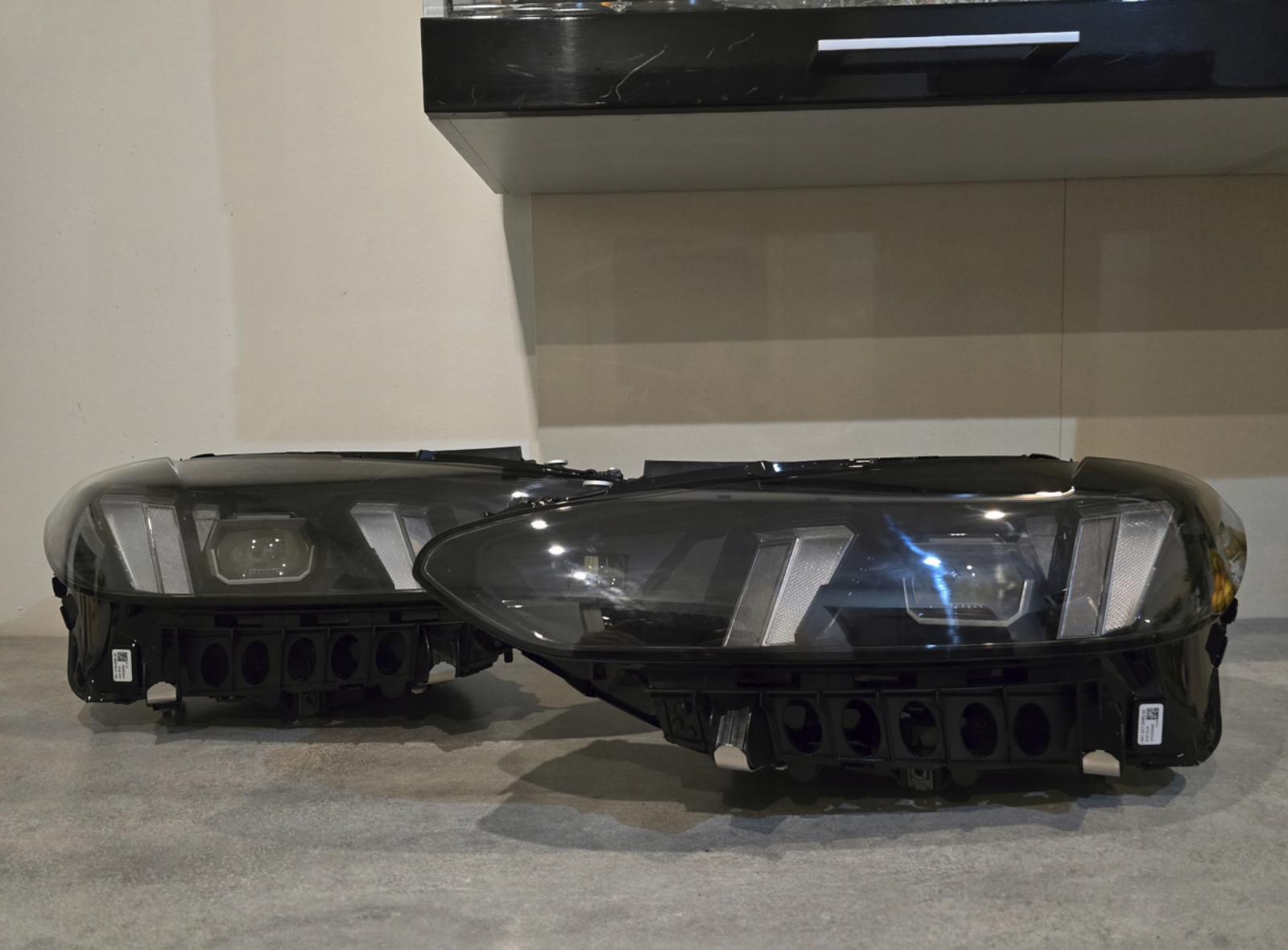 BMW G80 M3 CS / G82 M4 CS LCI FULL LED headlights – Genuine Mercedes-Benz Parts