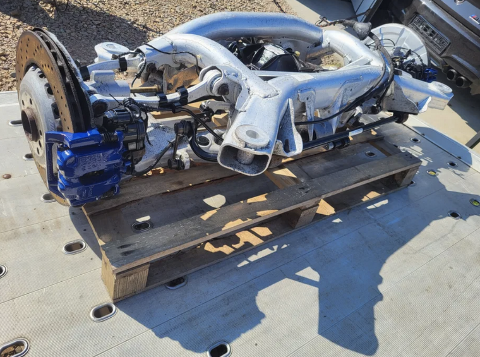 BMW M5 F10 Complete Rear Axle Suspension Assembly – Genuine Mercedes-Benz Parts