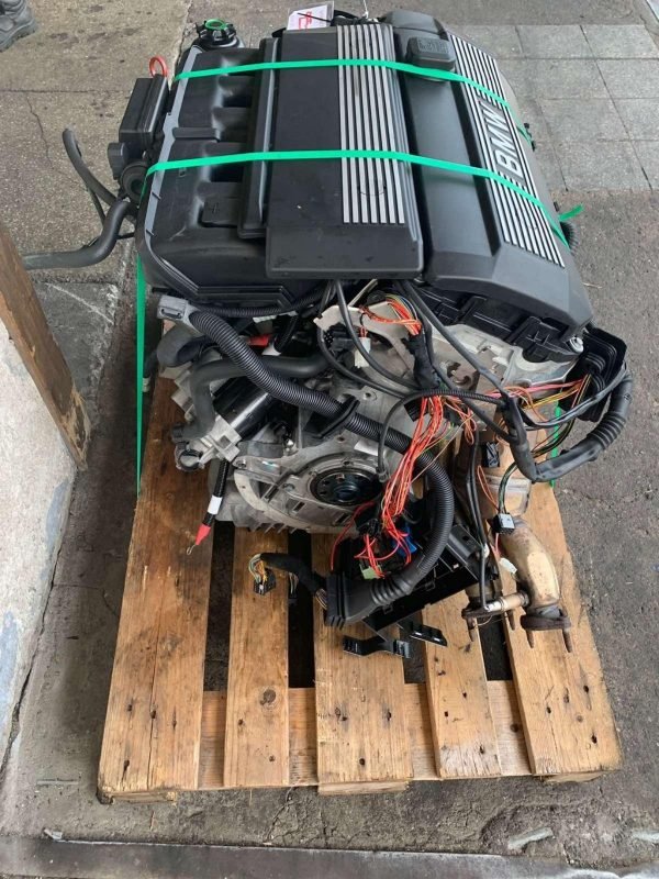 BMW M54B30 3.0L Engine - Complete Low-Mileage - Genuine Mercedes-Benz Parts