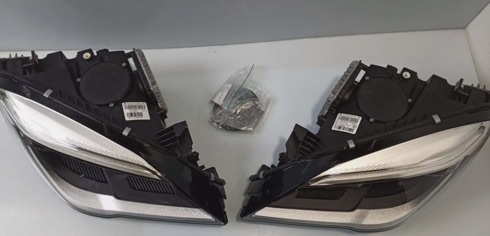 BMW M6 F13 LED headlights – Genuine Mercedes-Benz Parts