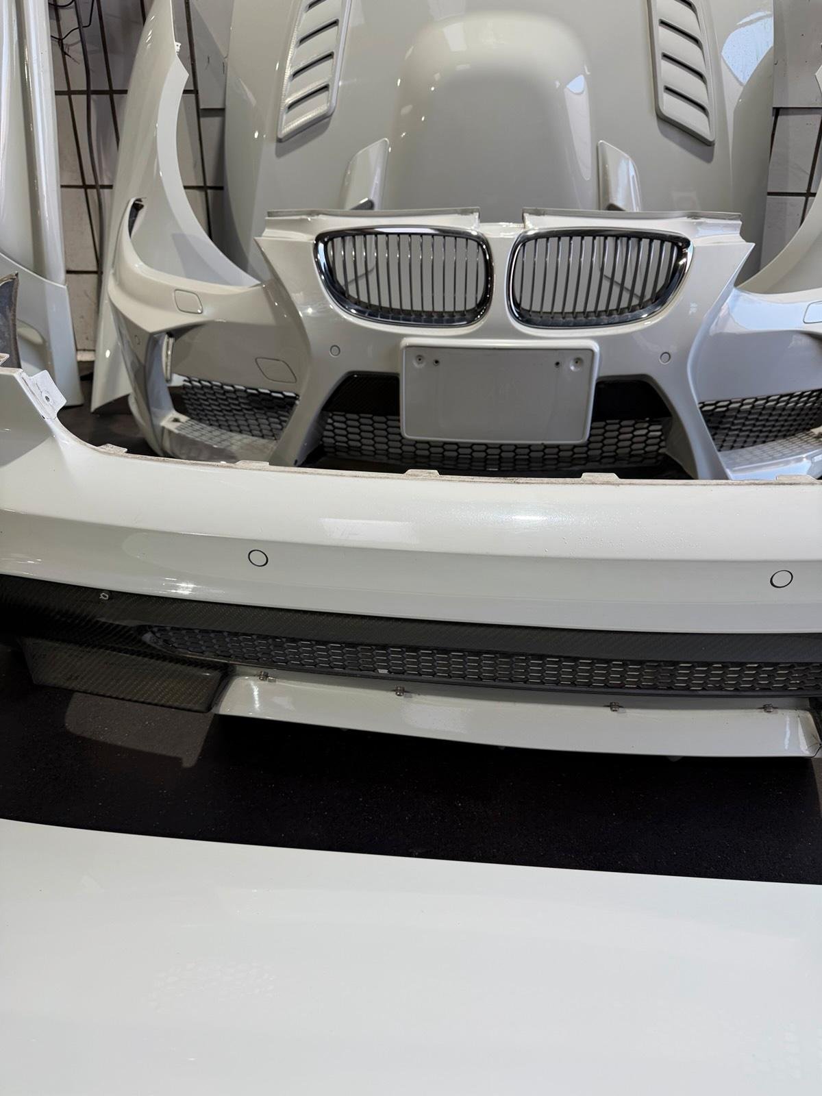 Bodykit set for the BMW 3 Series E92/E93 – Genuine Mercedes-Benz Parts