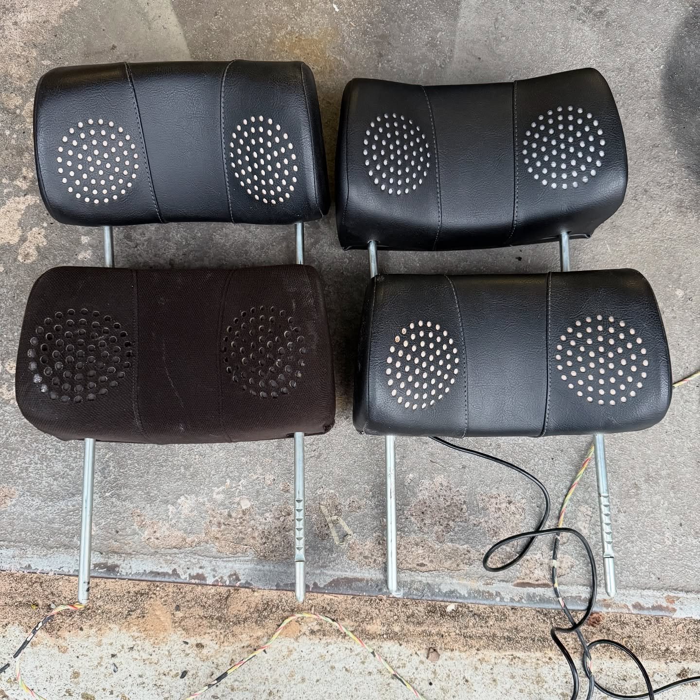 Genuine RECARO Headrests – Genuine Mercedes-Benz Parts