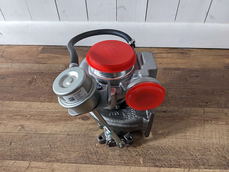 Holset HE221 Turbo – Genuine Mercedes-Benz Parts