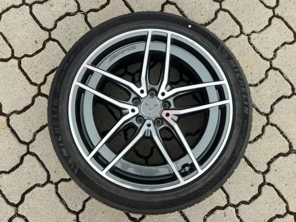 Mercedes-AMG SL63 (W232) Complete Wheels & Tyre Set - Genuine Mercedes-Benz Parts