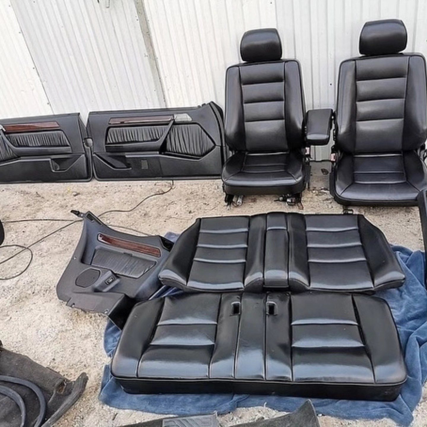 Mercedes-Benz C124 Interior – Genuine Mercedes-Benz Parts