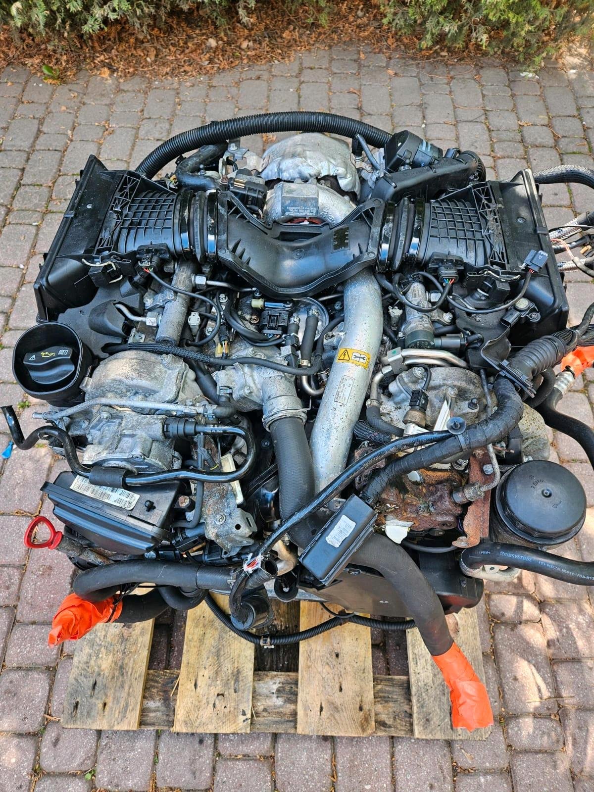 Mercedes-Benz OM642 350 CDI V6 Diesel Engine – Genuine Mercedes-Benz Parts
