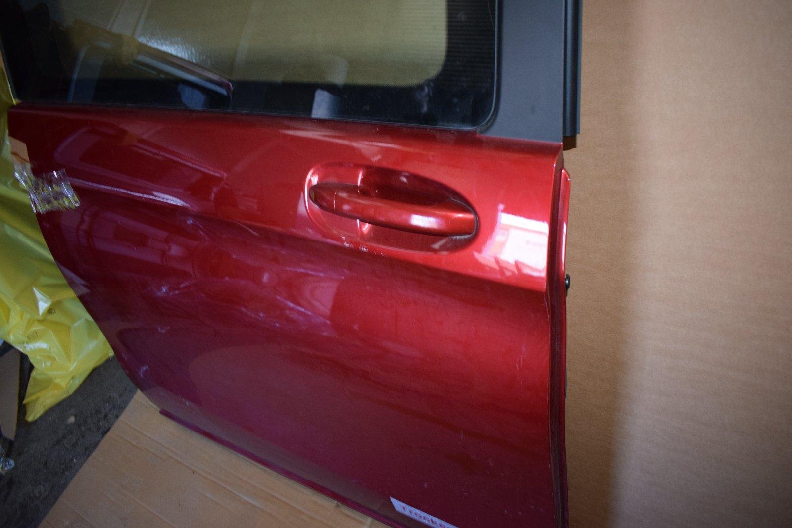 Mercedes-Benz W447 right sliding door – Genuine Mercedes-Benz Parts