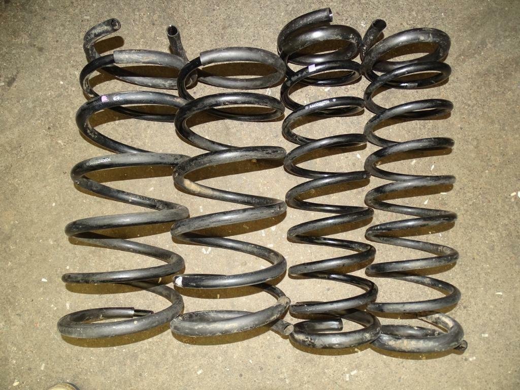 Mercedes G-Class W463 / 463 Suspension Springs – Genuine Mercedes-Benz Parts