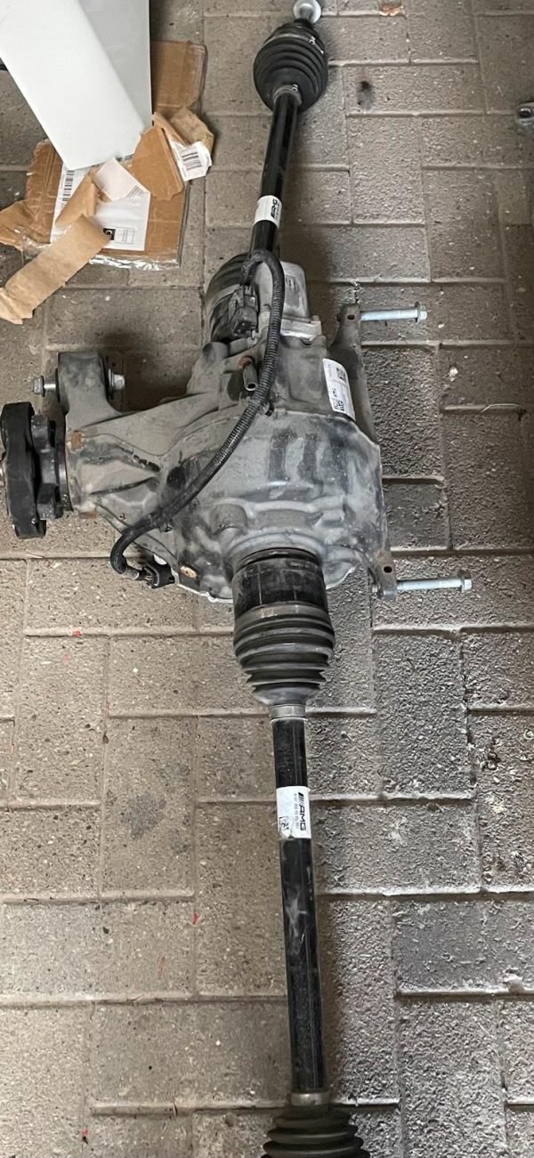 Mercedes GLE 63S AMG Rear Differential – W167 – OEM – Low Mileage - Genuine Mercedes-Benz Parts