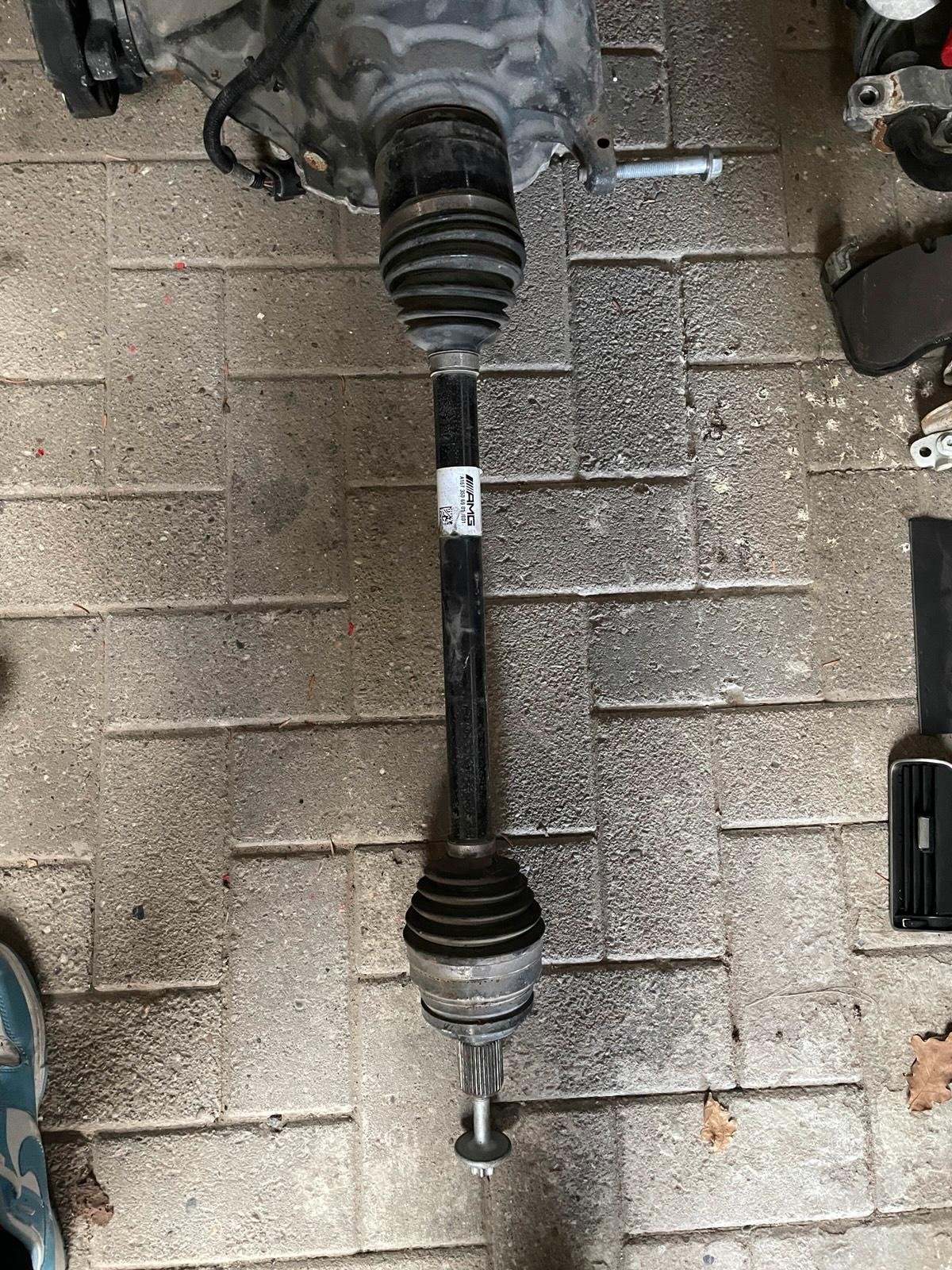 Mercedes GLE 63S AMG Rear Differential – W167 – OEM – Low Mileage – Genuine Mercedes-Benz Parts