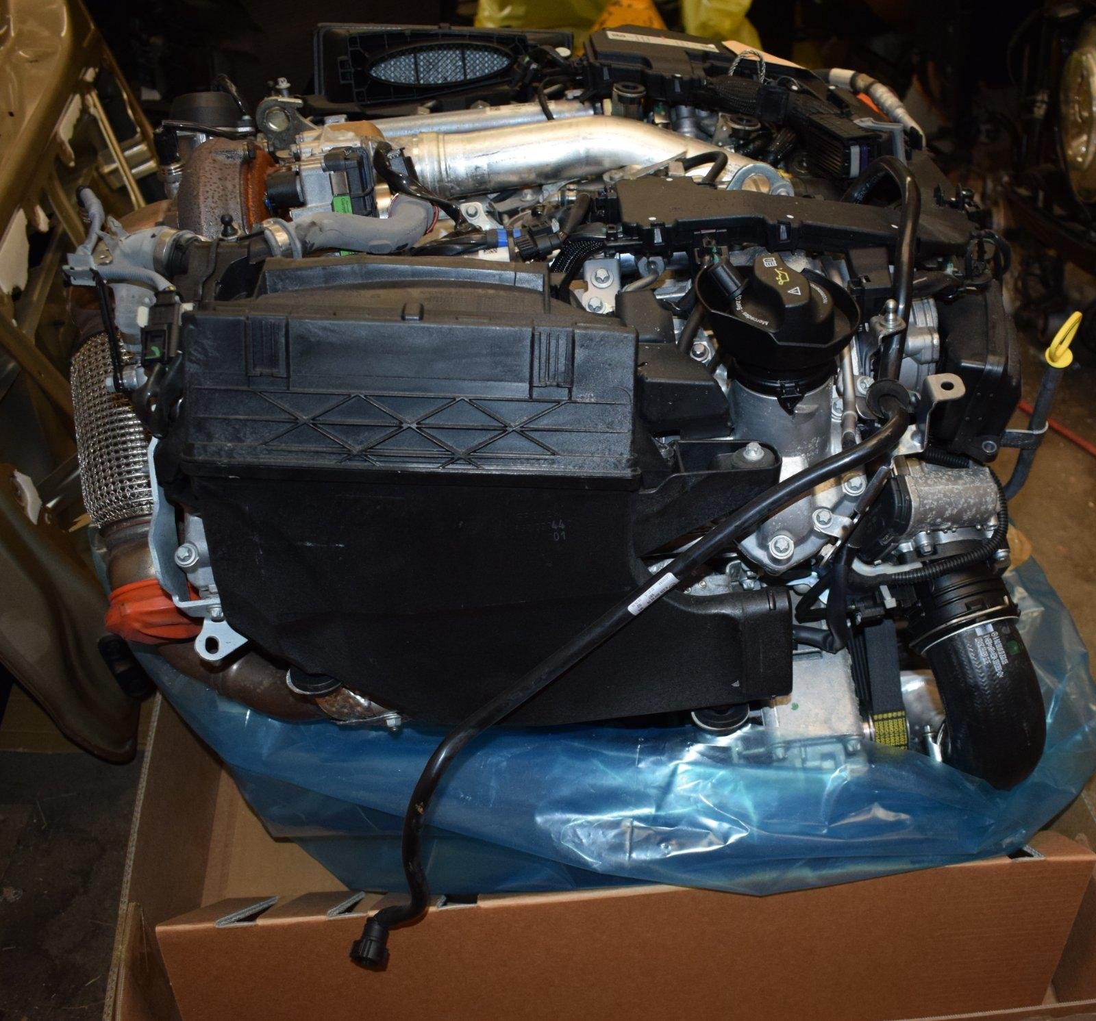 Mercedes S-Class 350d Engine – Genuine Mercedes-Benz Parts