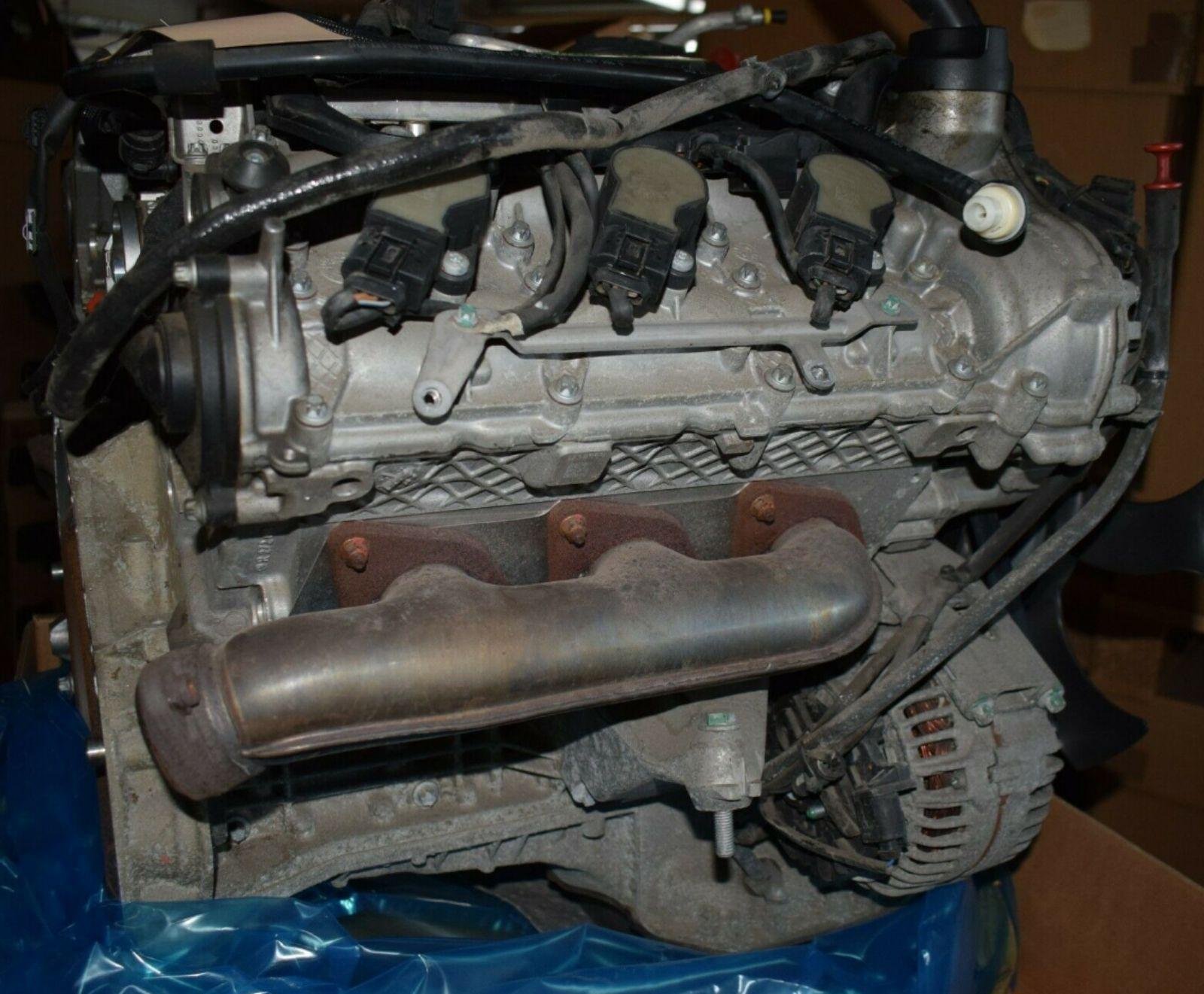 Mercedes Sprinter W906 Petrol Engine – Genuine Mercedes-Benz Parts