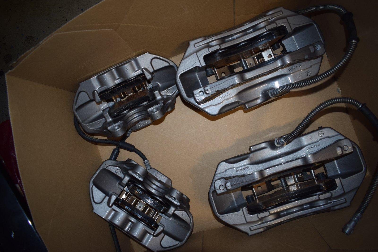 Mercedes W212 / W218 Brake System – Genuine Mercedes-Benz Parts