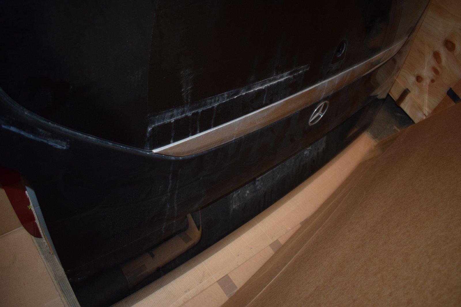 Mercedes W447 V-Class Rear Door Window – Genuine Mercedes-Benz Parts