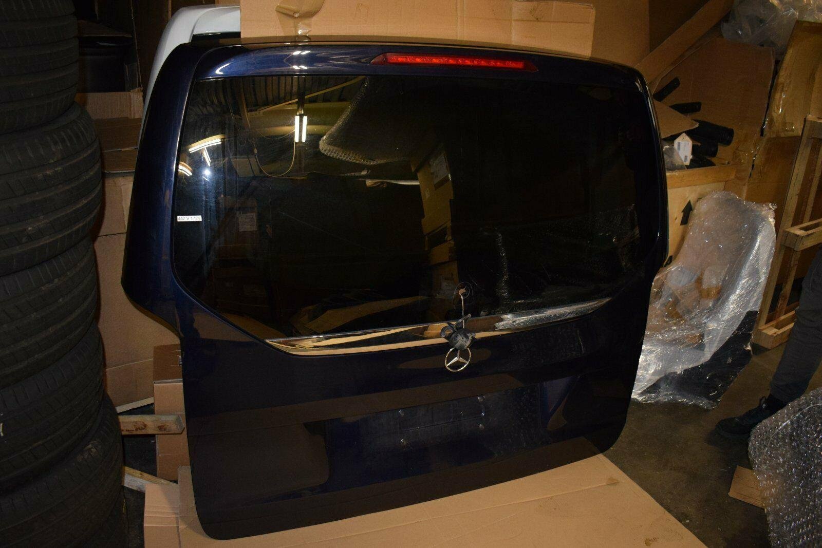 Mercedes W447 V-Class Tailgate – Genuine Mercedes-Benz Parts