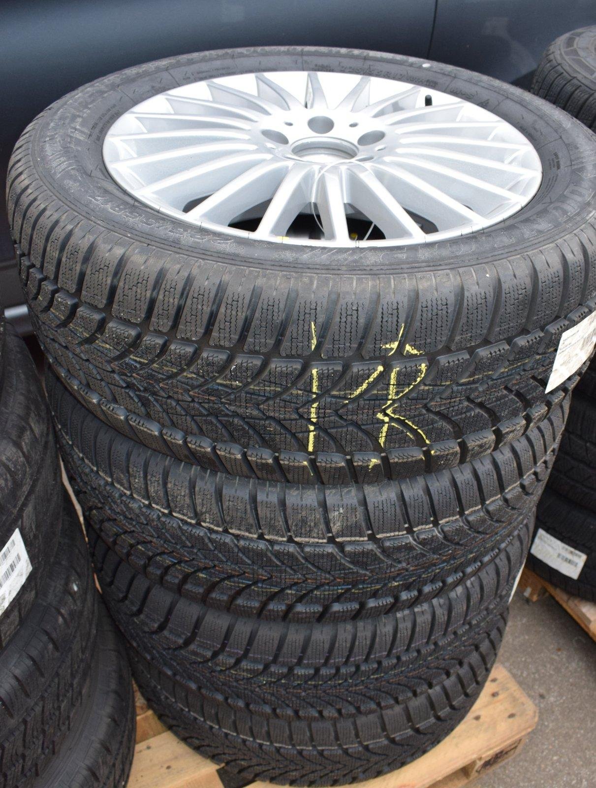 Mercedes W447 Vito / V-Class Complete Winter Wheel Set – Genuine Mercedes-Benz Parts