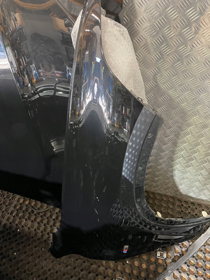 OEM front-end assembly for the BMW X5 G05 - Genuine Mercedes-Benz Parts