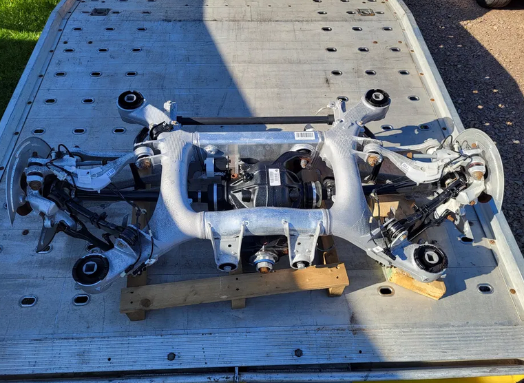 OEM Rear Axle Assembly: 2018 BMW M5 F90 – Genuine Mercedes-Benz Parts