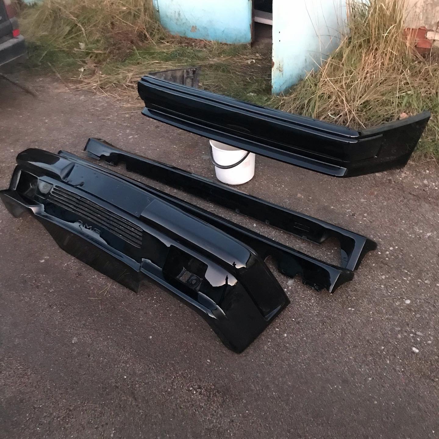 Original AMG W124 Gen I Body Kit – Genuine Mercedes-Benz Parts