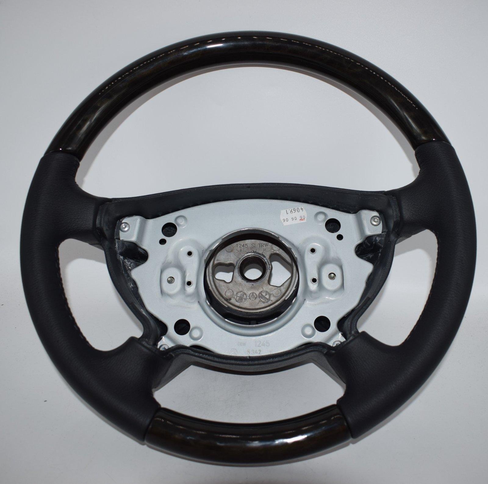 Original Mercedes Wooden Steering Wheel – Genuine Mercedes-Benz Parts