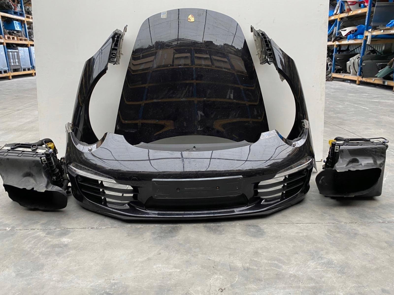 Porsche 911 (991.1) Complete Front Section – Genuine Mercedes-Benz Parts