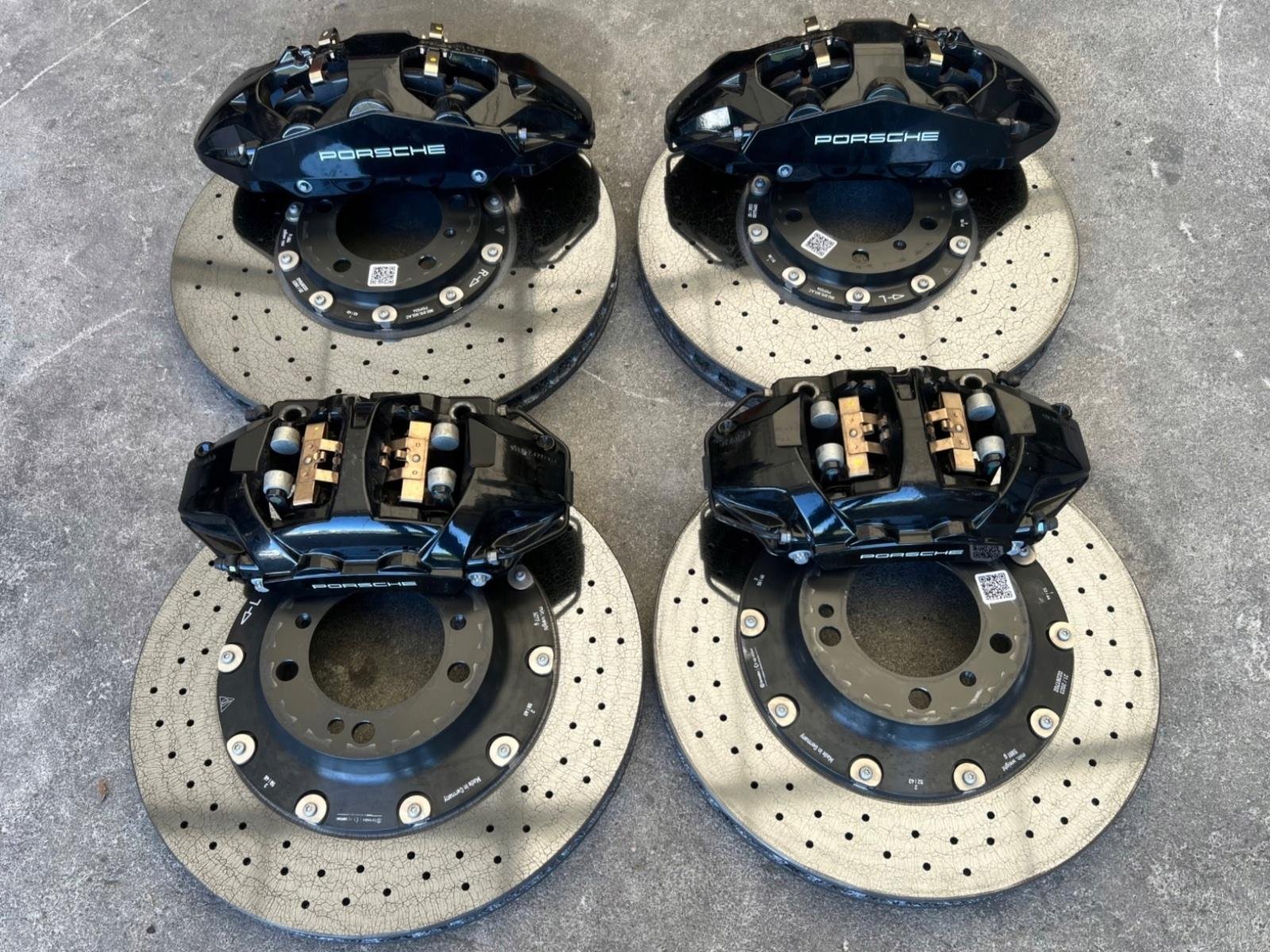 Porsche 911/992 Turbo S Ceramic Brake System – Genuine Mercedes-Benz Parts