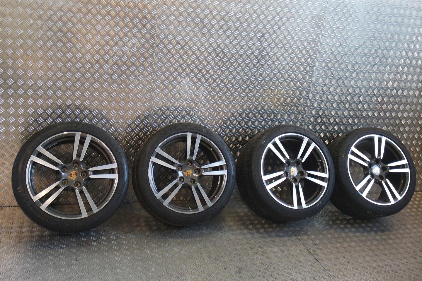 Porsche Panamera 20-Inch Complete Wheels – Genuine Mercedes-Benz Parts