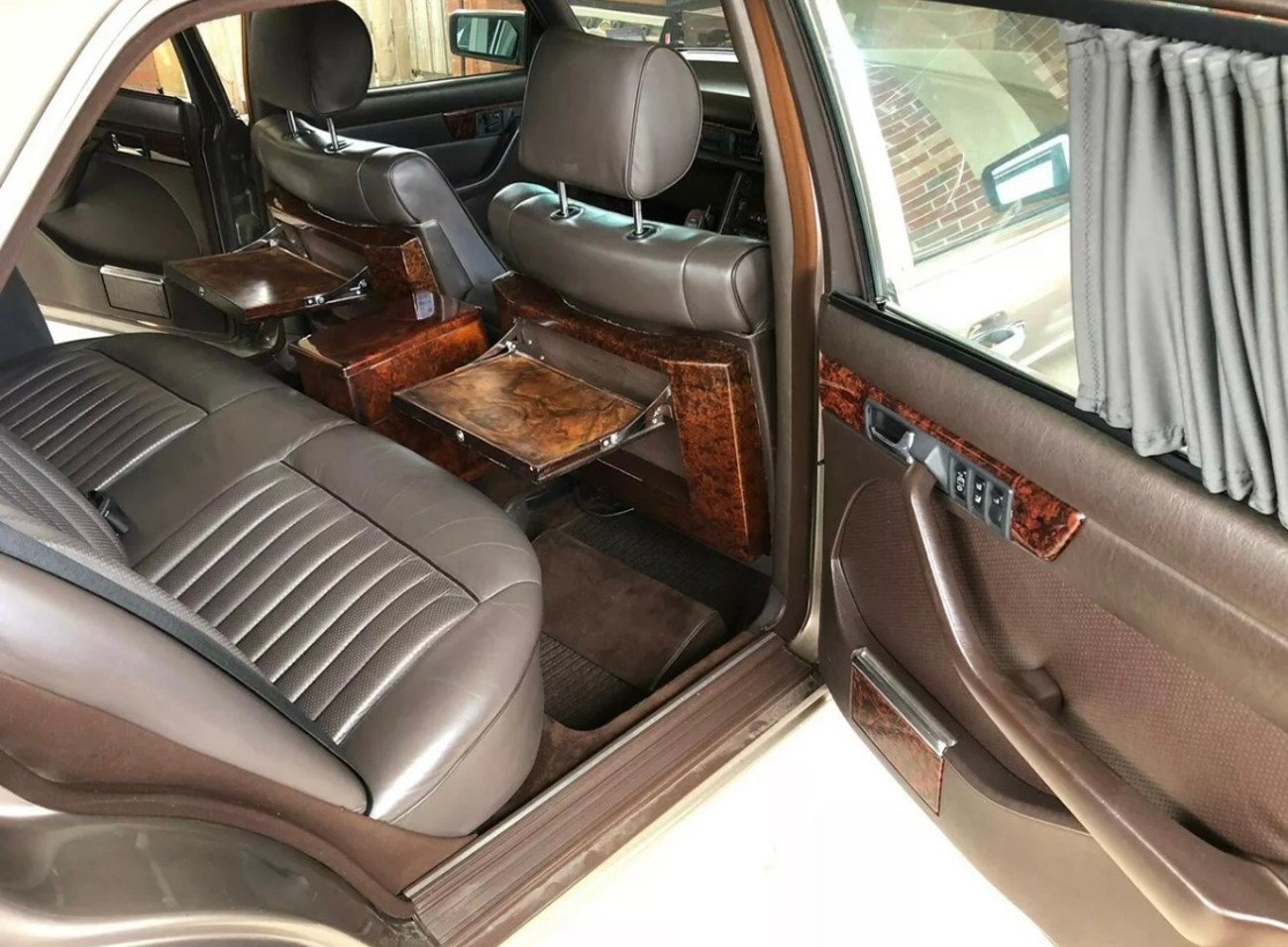 Pre-Merger AMG W126 Wooden Tray Tables & LWB Door Inserts – Genuine Mercedes-Benz Parts