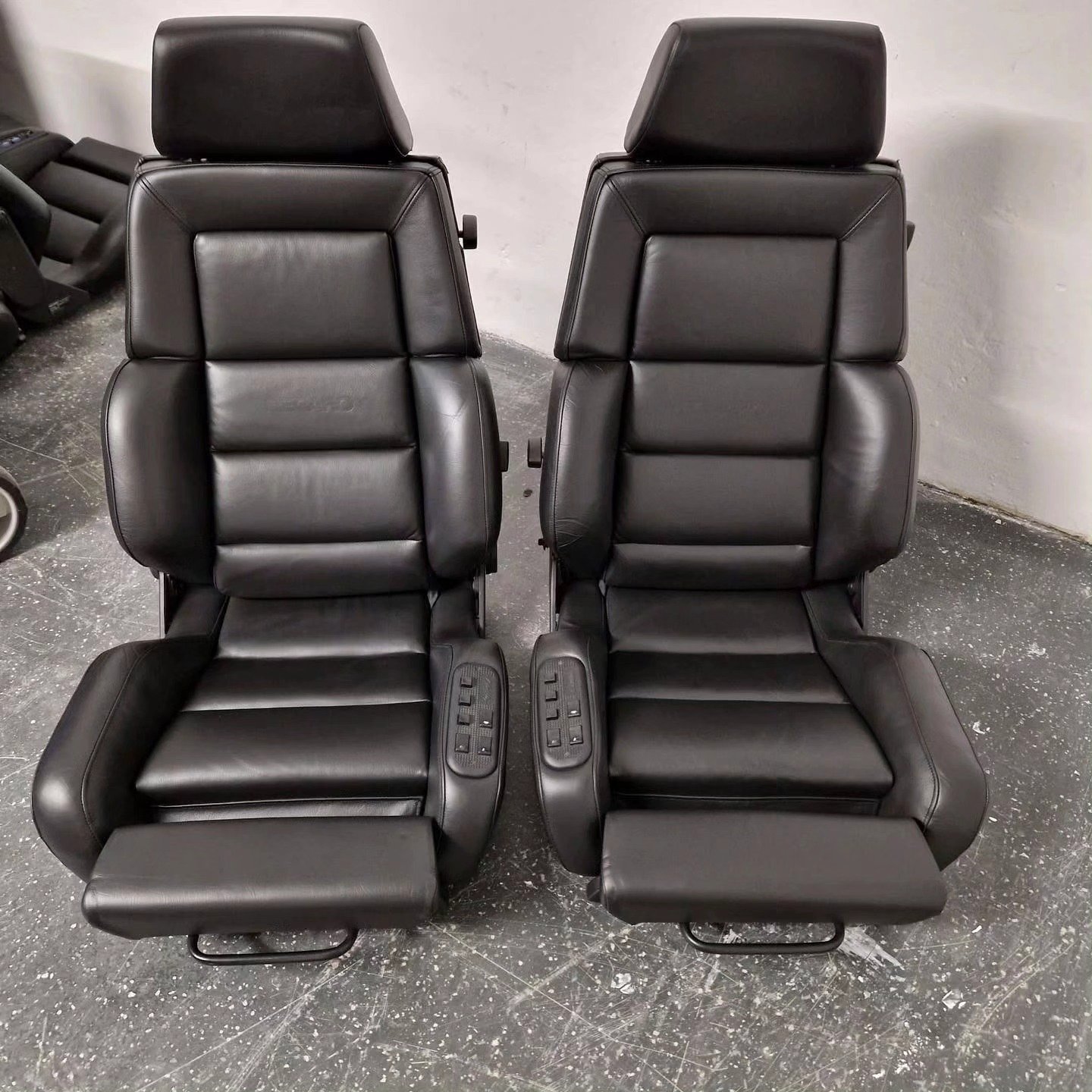 RECARO Classic Seats for Mercedes-Benz – Genuine Mercedes-Benz Parts