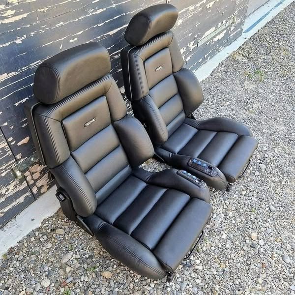RECARO CSE Black Leather Seats – Genuine Mercedes-Benz Parts