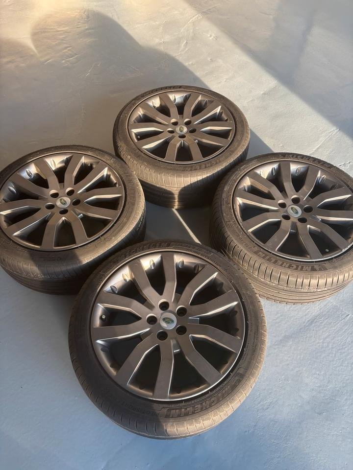 20″ Original Land Rover Range Rover Felgen 5×120 T5/T6