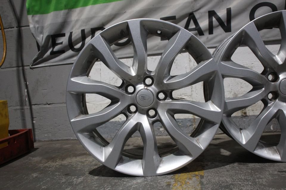 ► 4 x Original Range Rover Sport Felgen Alu 8,5x20 ET47 DK621007D