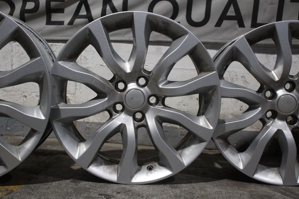 ► 4 x Original Range Rover Sport Felgen Alu 8,5x20 ET47 DK621007D