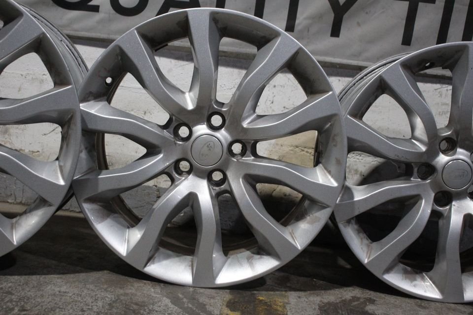 ► 4 x Original Range Rover Sport Felgen Alu 8,5x20 ET47 DK621007D