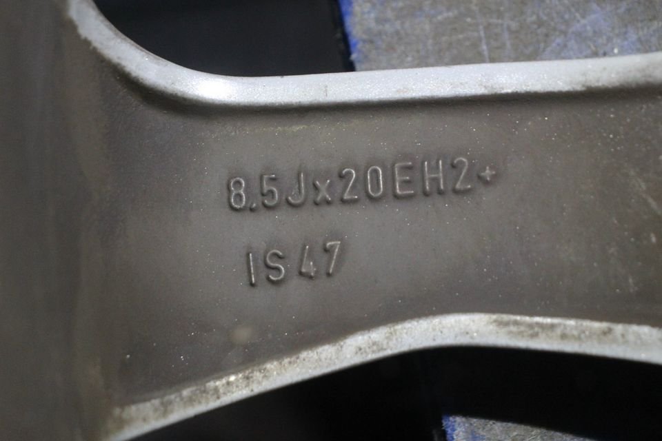 ► 4 x Original Range Rover Sport Felgen Alu 8,5x20 ET47 DK621007D