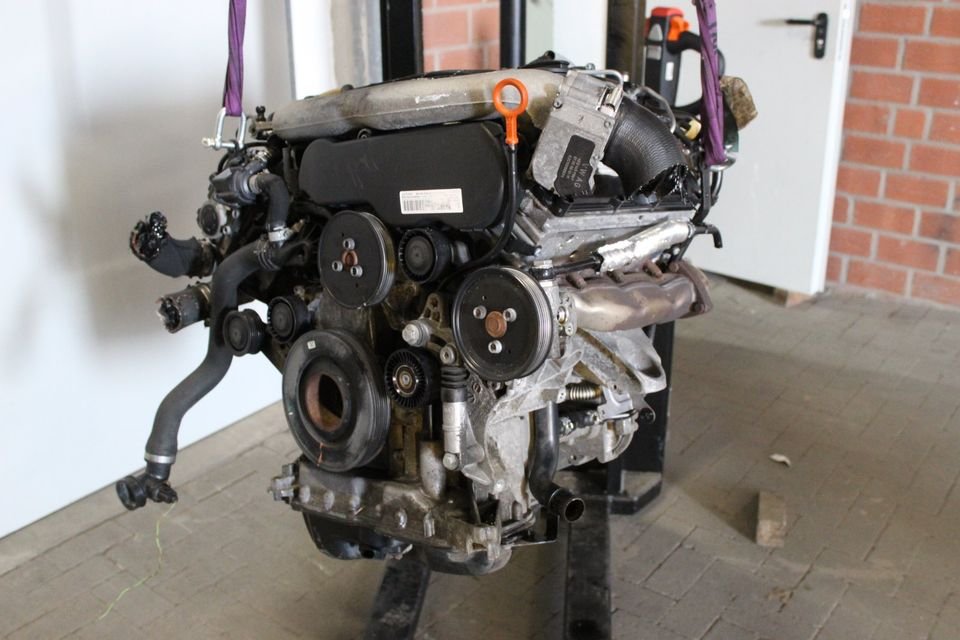 Audi Q7 VW Touareg Porsche Cayenne 3,0 TDI CAS MOTOR ENGINE