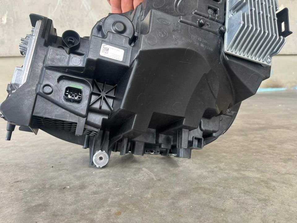 Bmw 2 G42 M2 G87 FULL LED Scheinwerfer Headlight 8083636 07
