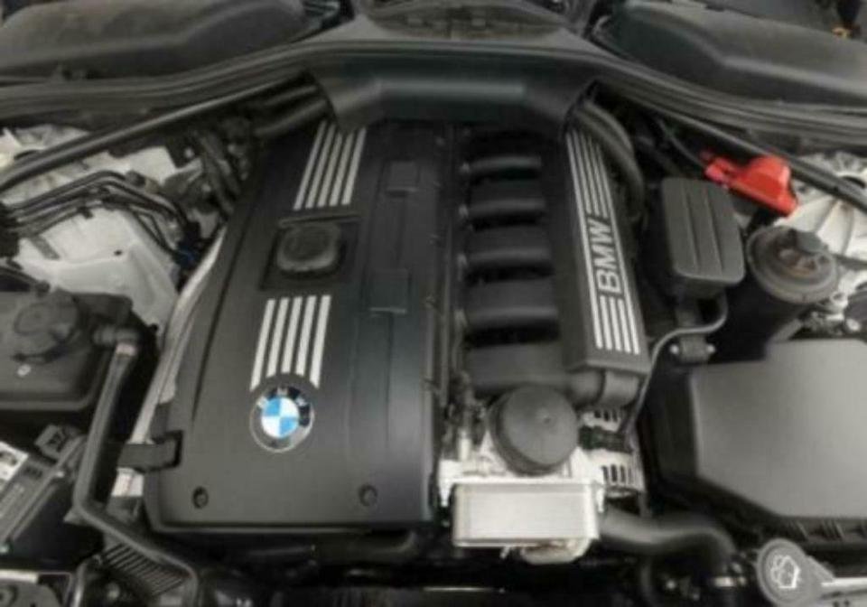 BMW E90 E91 330i 330xi Motor 272 PS N53B30A N53 Engine