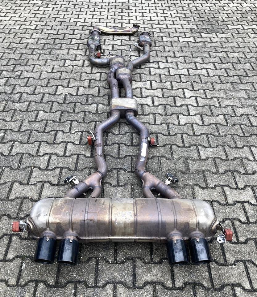 BMW M2 2er G87 M Auspuff Abgasanlage Exhaust Nachschalldämpfer