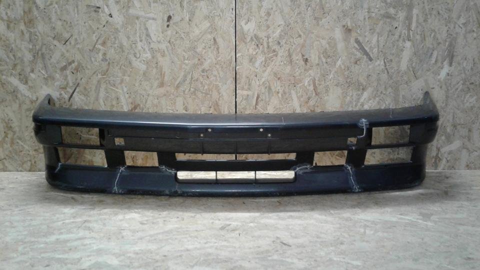 BMW M3 E30 Stoßstange Stoßfänger vorne Bumper předního nárazníku