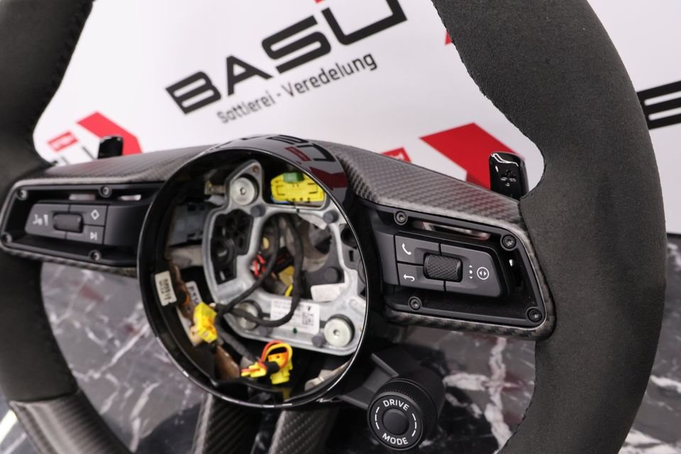 Carbon Lenkrad für Porsche 911 Turbo S GTS