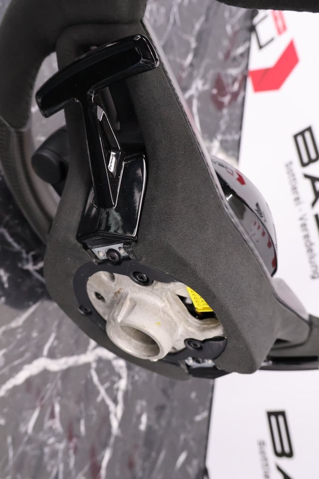 Carbon Lenkrad für Porsche 911 Turbo S GTS