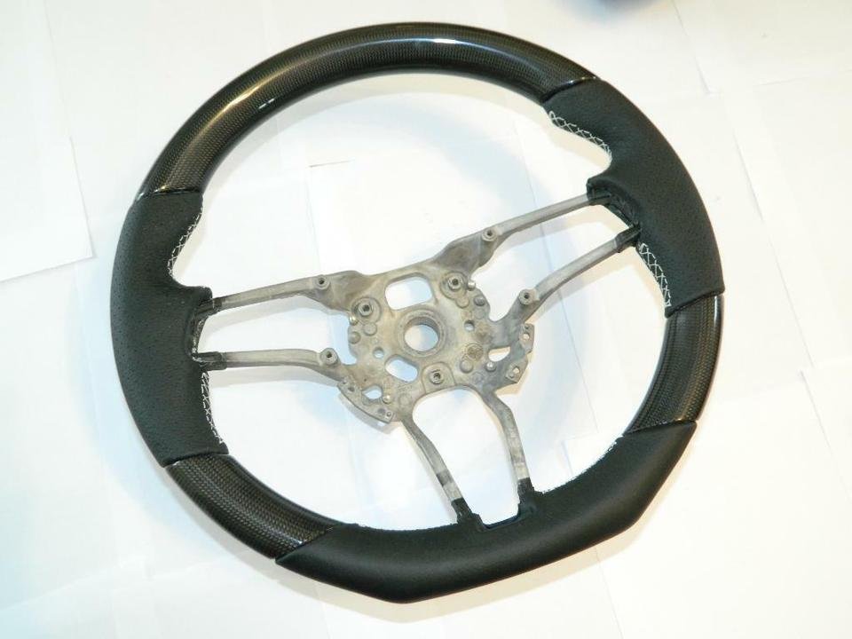 Carbon Lenkrad für Porsche Macan Panamera GTS Turbo S 911 899€*VB