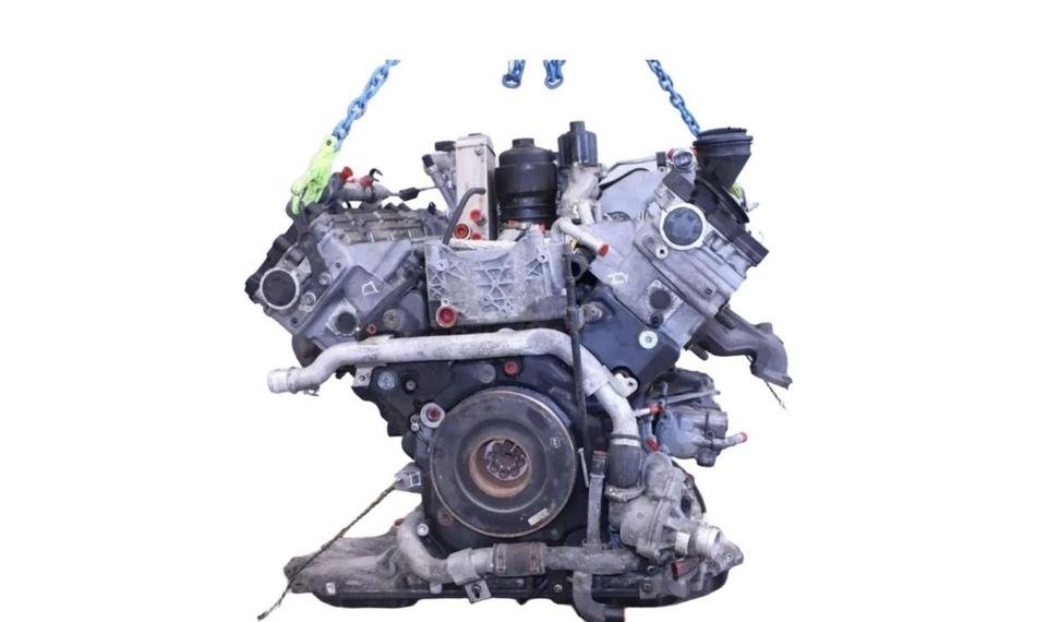 Engine Motor A057100031E VW Audi Porsche 4.2 TDI CDSB